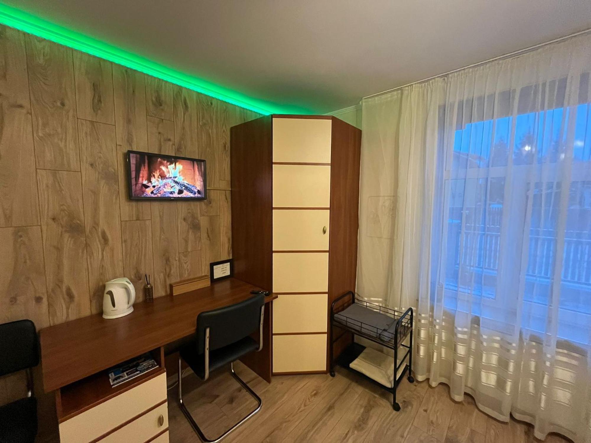 Room In A Private House 5 Min From Airport Riga Extérieur photo